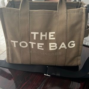 Marc Jacobs tote